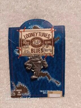Vintage Looney tunes blues taz with attitude pewter pin